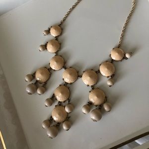 Cream bubble necklace